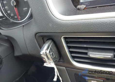 2017 Audi Q5 Premium из США, поврежденный, VIN WA1C2AFP2HA073551